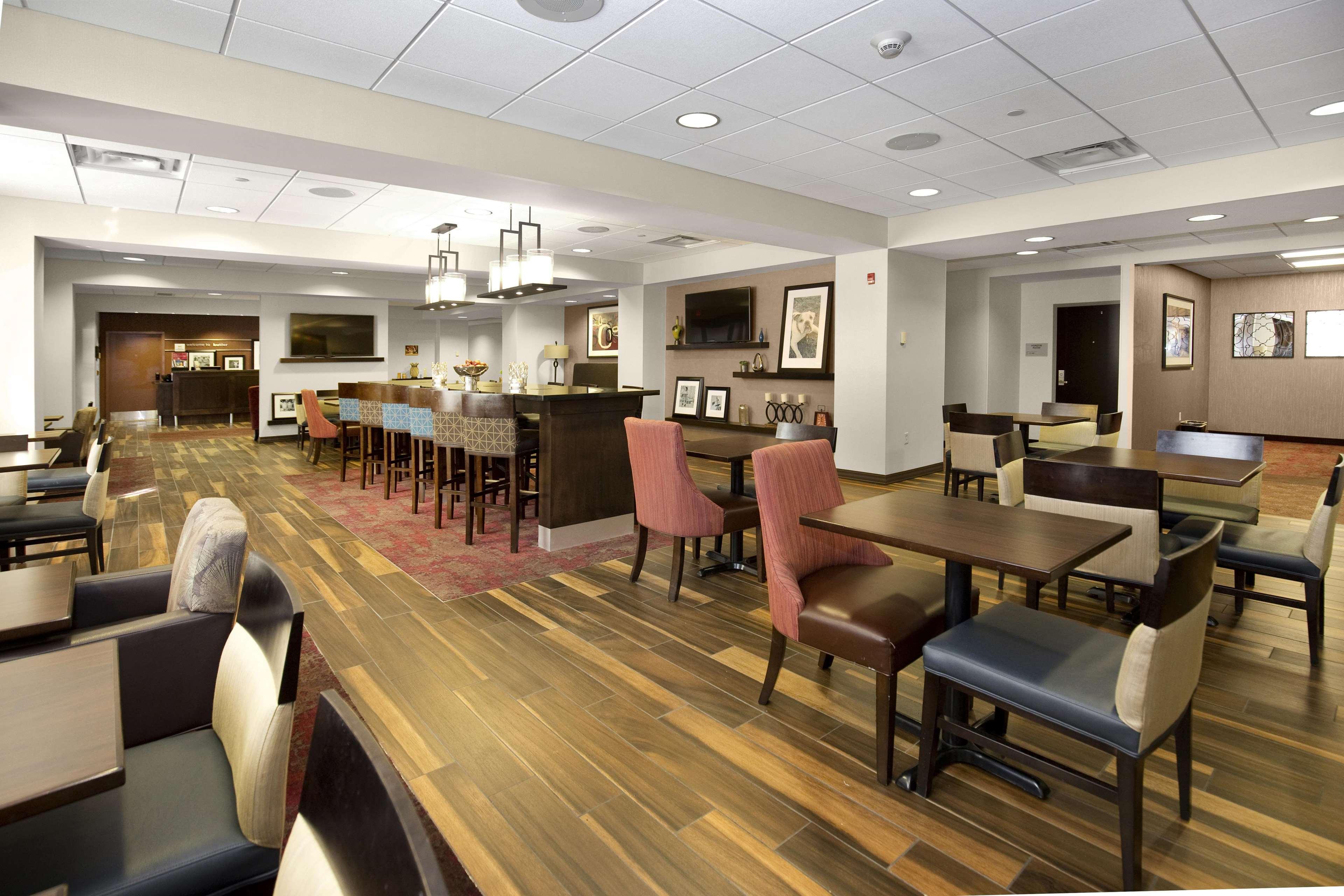 Hampton Inn Butler Exteriér fotografie